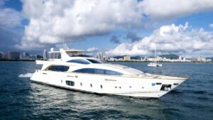 Azimut105-3