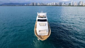 Azimut105-4