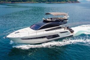 Fairline50-1