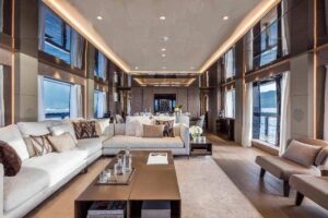 Ferretti106-2