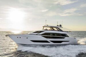 Ferretti860-16